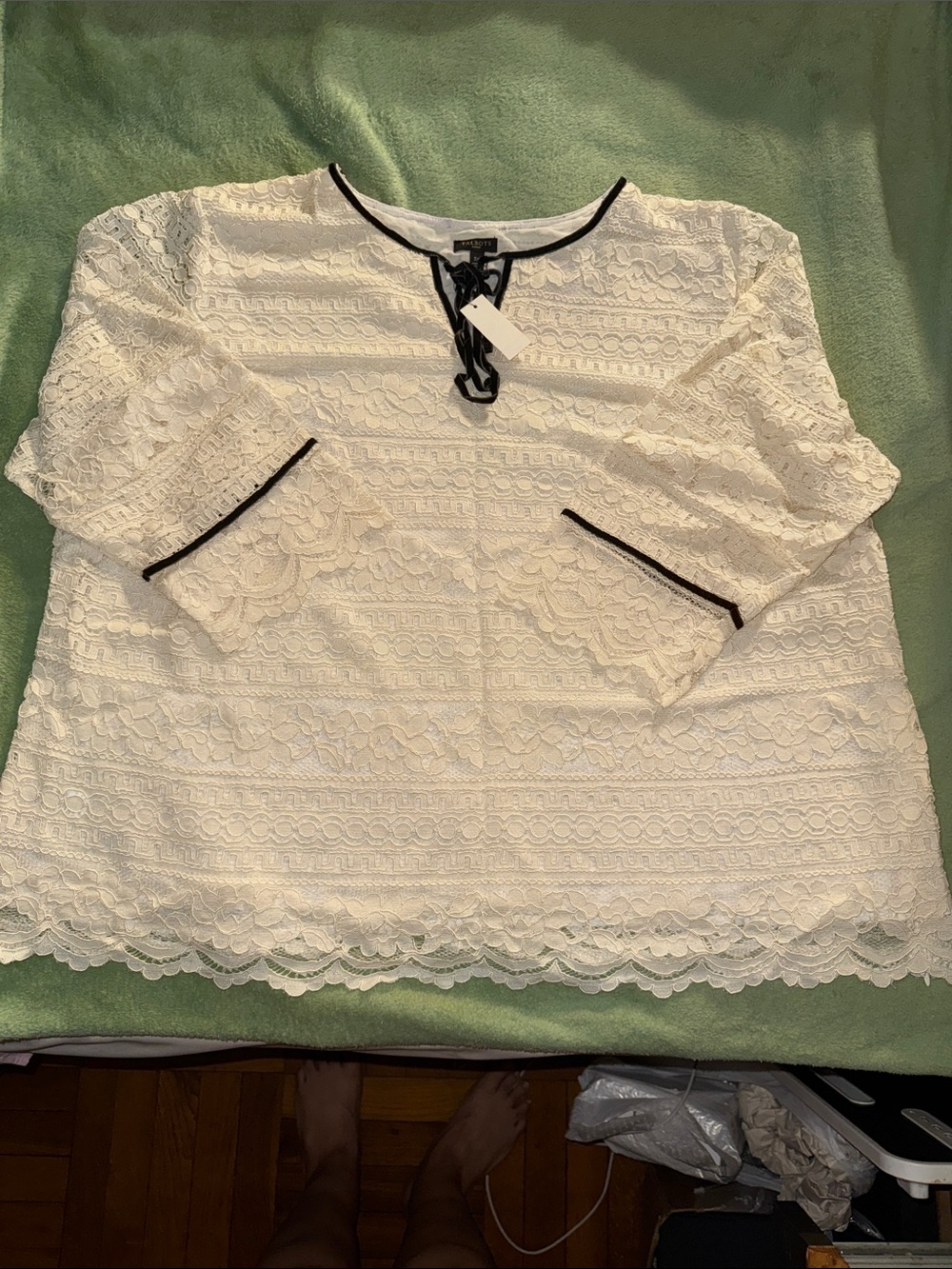 NWT Talbots Ivory All-Over Lace 3/4-Sleeve Scalloped Tunic Blouse